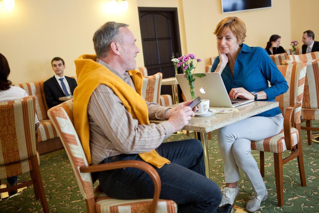 Ensana Svoboda Mariënbad Buitenkant foto