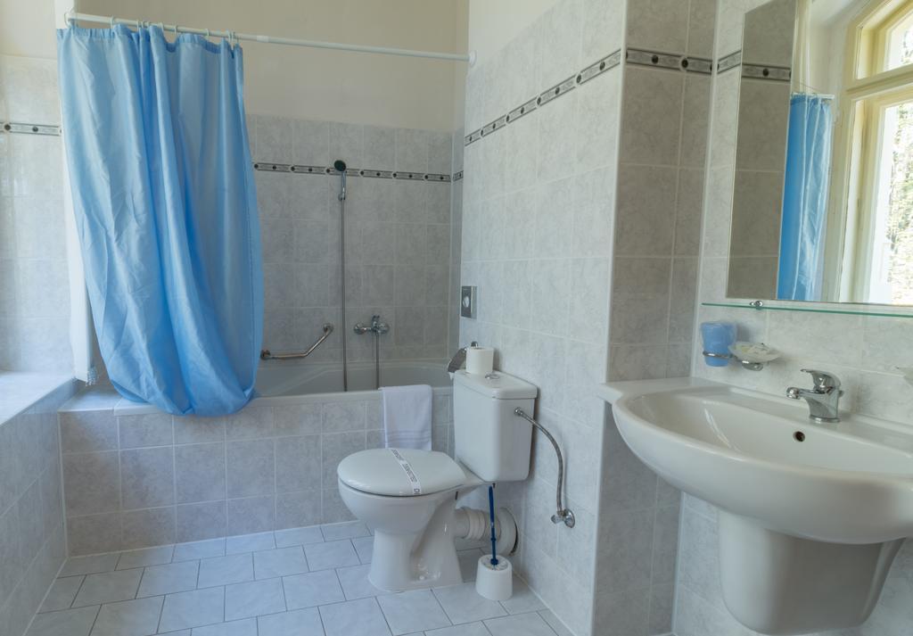 Ensana Svoboda Mariënbad Buitenkant foto