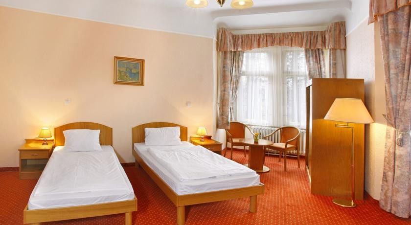 Ensana Svoboda Mariënbad Buitenkant foto